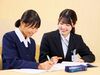 一度に教える生徒は最大2人まで。未経験でも始めやすい個別指導です♪大学生～主婦層まで幅広く活躍中です！